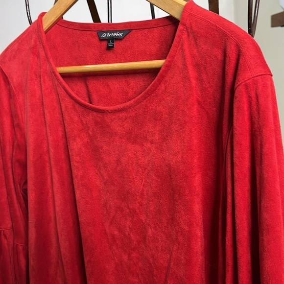 John Mark Butterfly Sleeves Suede Feeling Tunic Top Size Large - Picture 2 of 9